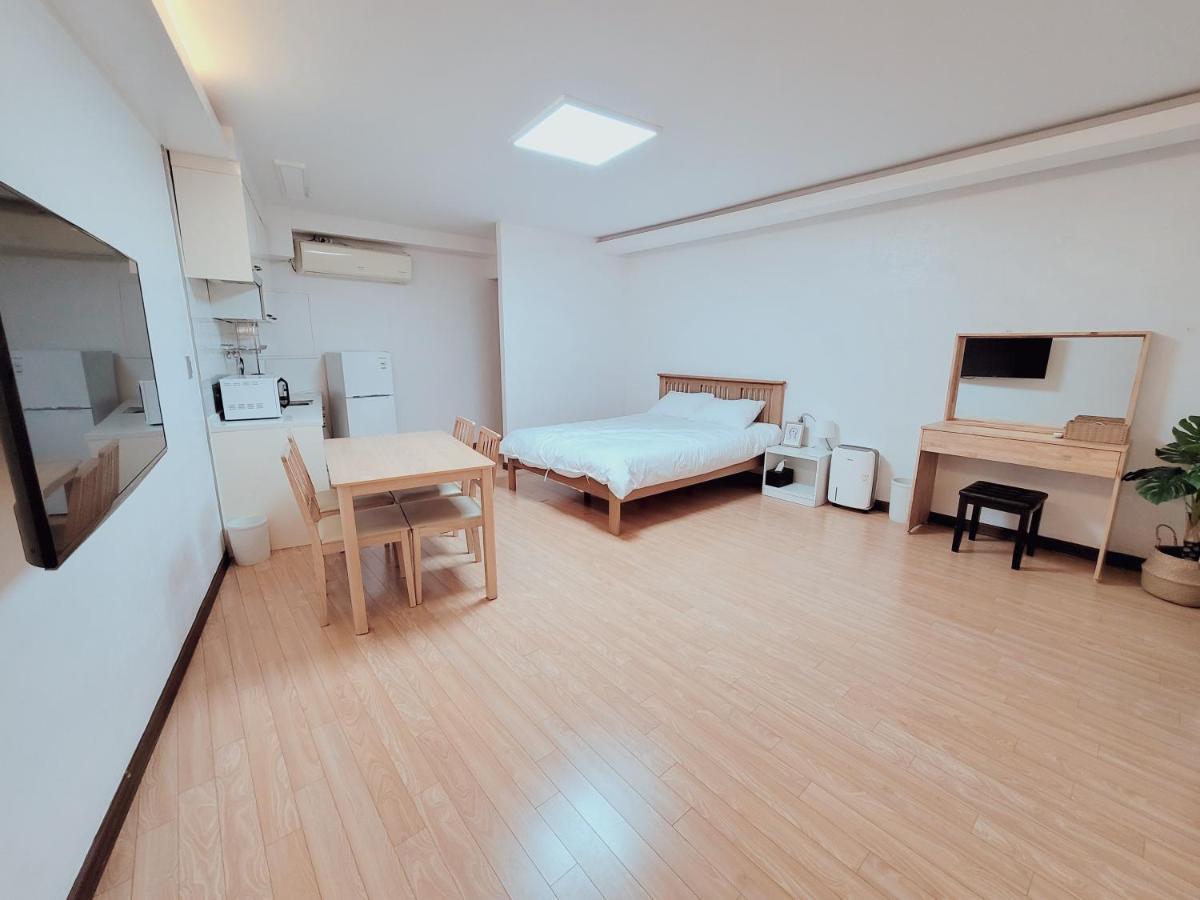 Villa Seogwiporto Extérieur photo