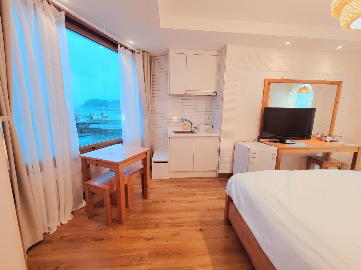 Villa Seogwiporto Extérieur photo