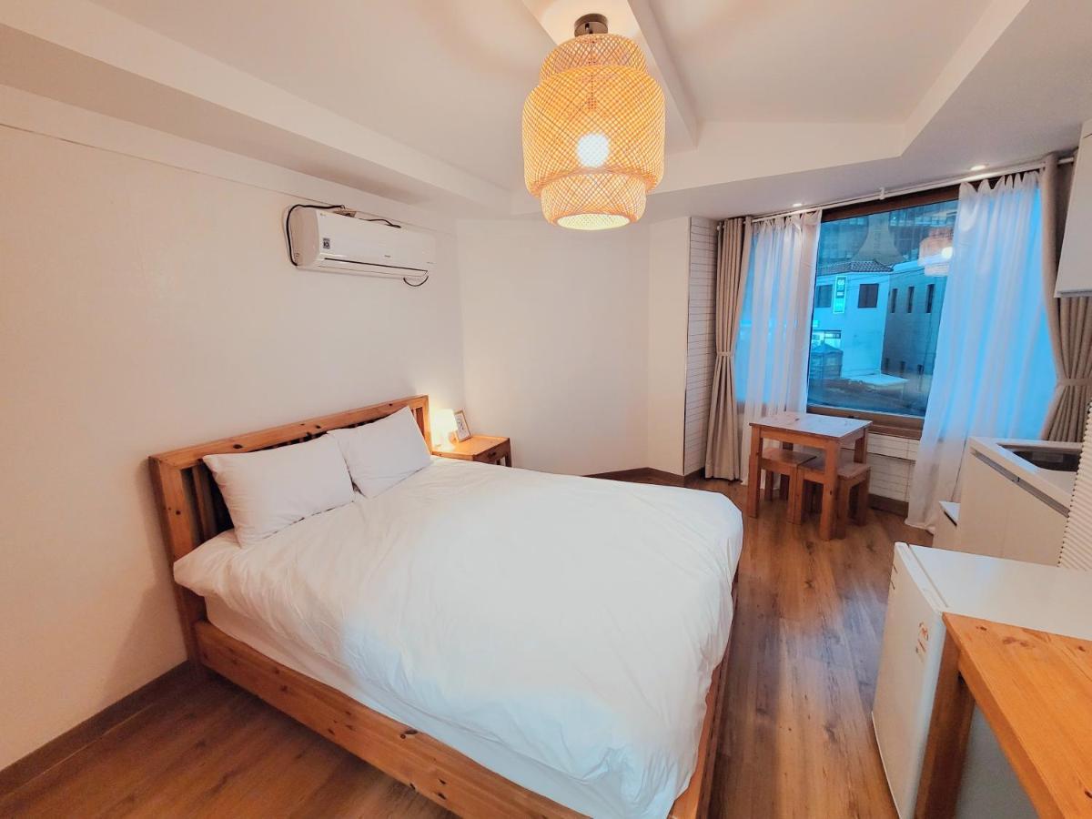 Villa Seogwiporto Extérieur photo