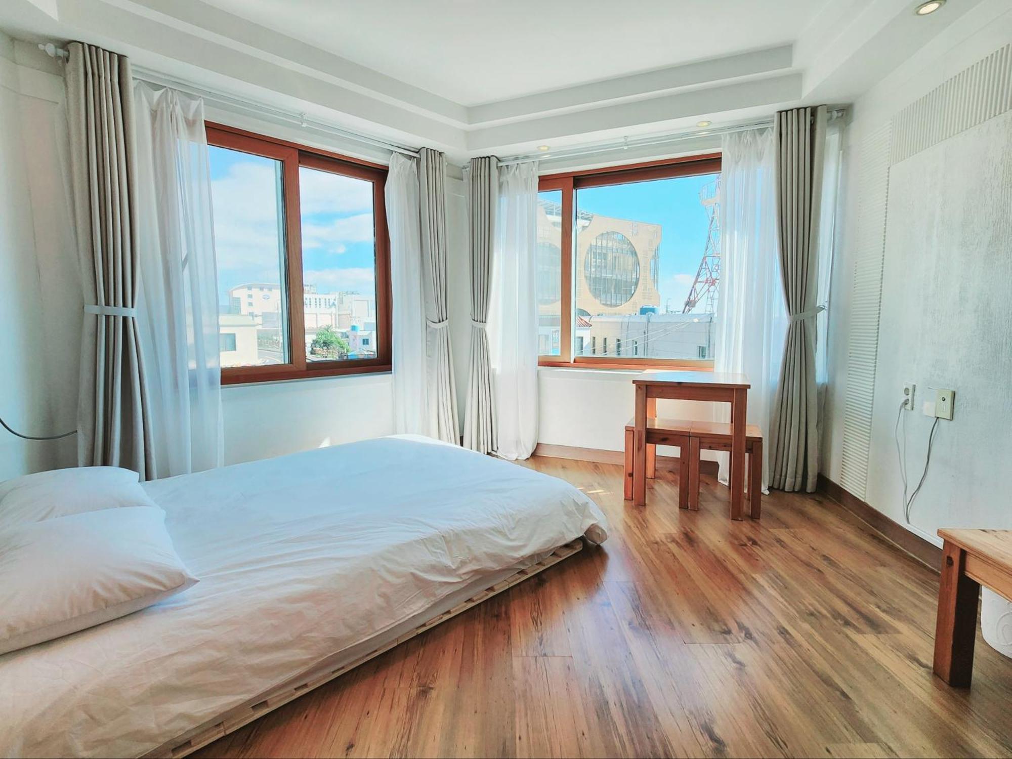 Villa Seogwiporto Extérieur photo